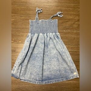 Denim Chambray Smocked Girls Dress Size 3T from 7For All Mankind also Angeles